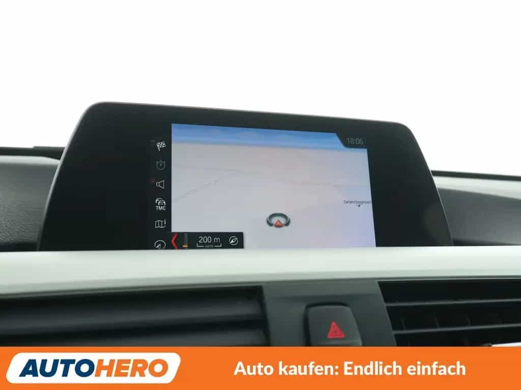BMW 3 Series 320i GT Advantage Aut.*NAVI*LED*TEMPO*PDC* 04/2018-photo-21