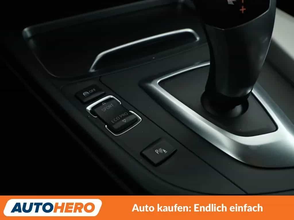 BMW 3 Series 320i GT Advantage Aut.*NAVI*LED*TEMPO*PDC* 04/2018-photo-23