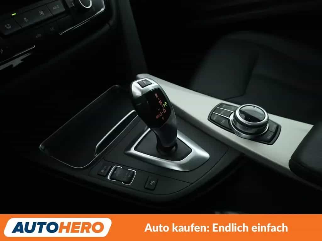BMW 3 Series 320i GT Advantage Aut.*NAVI*LED*TEMPO*PDC* 04/2018-photo-25