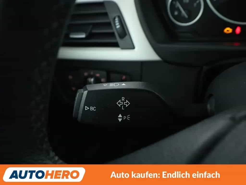 BMW 3 Series 320i GT Advantage Aut.*NAVI*LED*TEMPO*PDC* 04/2018-photo-29