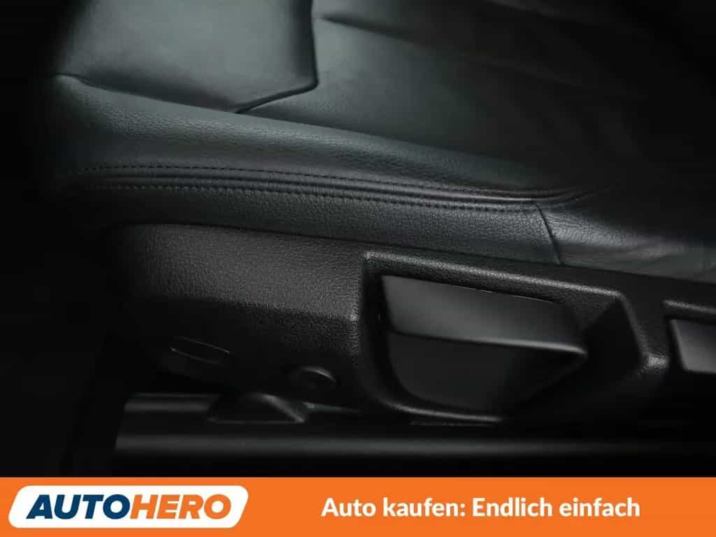 BMW 3 Series 320i GT Advantage Aut.*NAVI*LED*TEMPO*PDC* 04/2018-photo-33