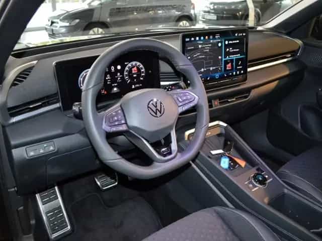 Volkswagen T-Roc 1.5 eTSI DSG R-Line Black Style IQ ALU 19" 01/2026-photo-8