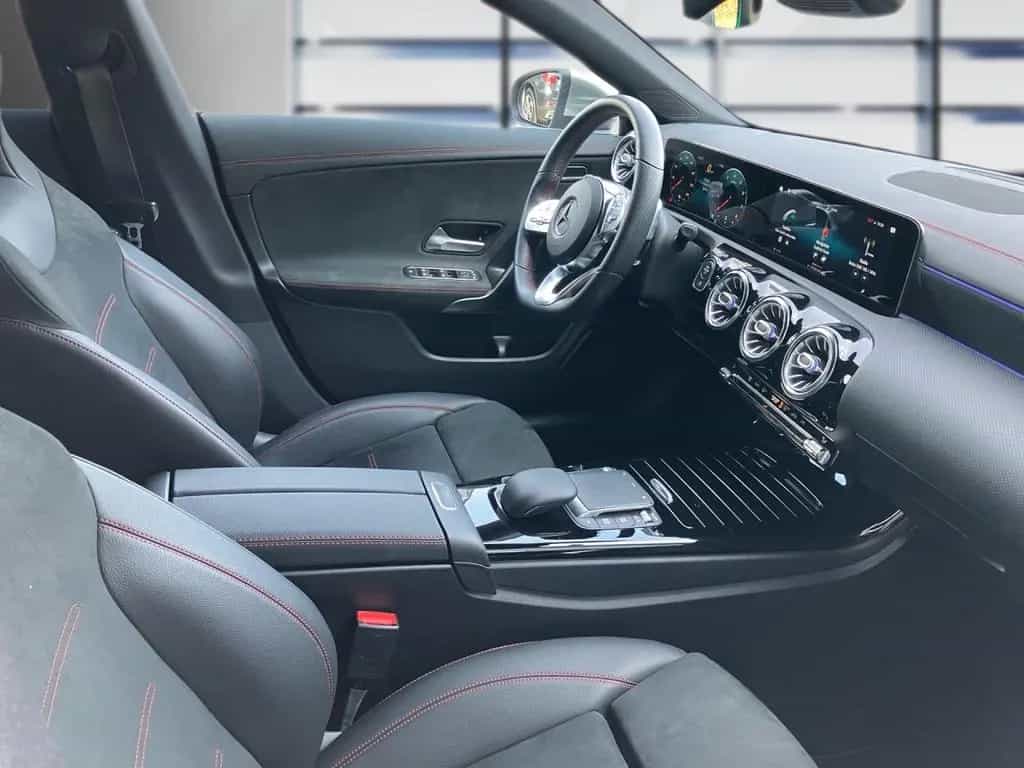 Mercedes-Benz CLA-Class 180 SB AMG+AHK+AMBIENTE+CARPL+KAMERA+EL.HECK 07/2020-photo-11
