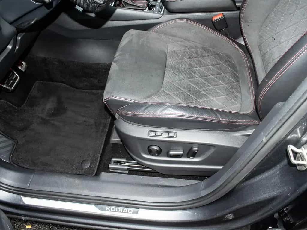 Skoda Kodiaq RS 2.0 TSI DSG 10/2022-photo-9