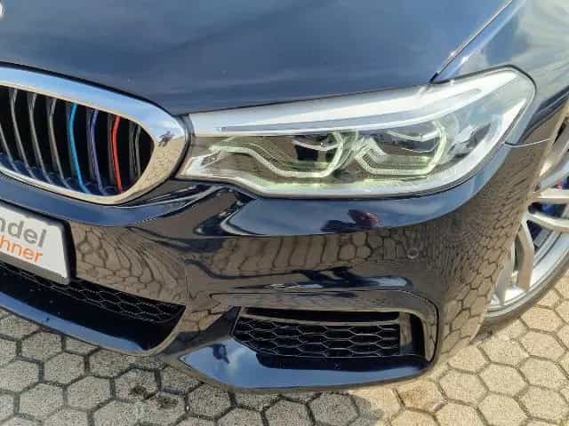 BMW 5 Series 540 i xDrive*M-Sport*HUD*Live Cockpit*360° Cam 12/2019-photo-9