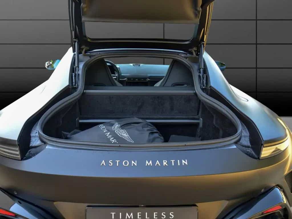 Aston Martin V8 Vantage Coupe 11/2024-photo-29