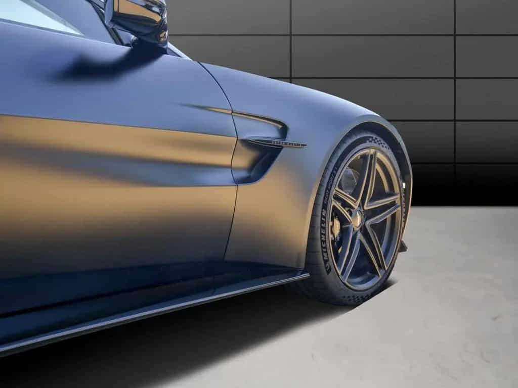 Aston Martin V8 Vantage Coupe 11/2024-photo-5