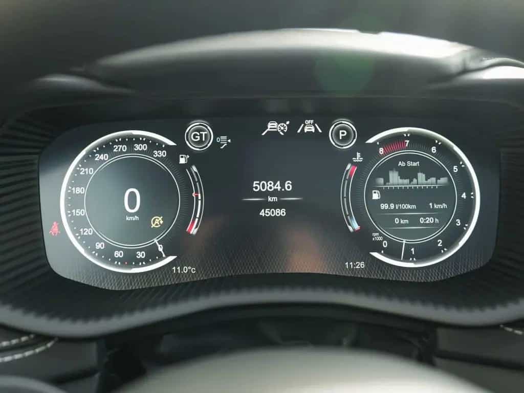 Aston Martin DBX 550 09/2024-photo-13