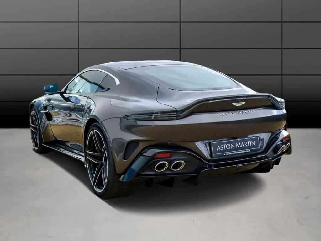 Aston Martin V8 Vantage Coupe 01/2026-photo-1
