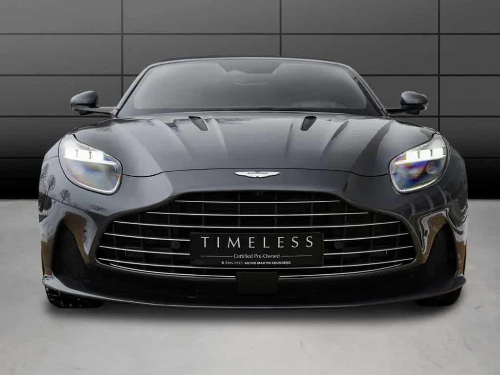 Aston Martin DB12 Volante 06/2024-photo-6