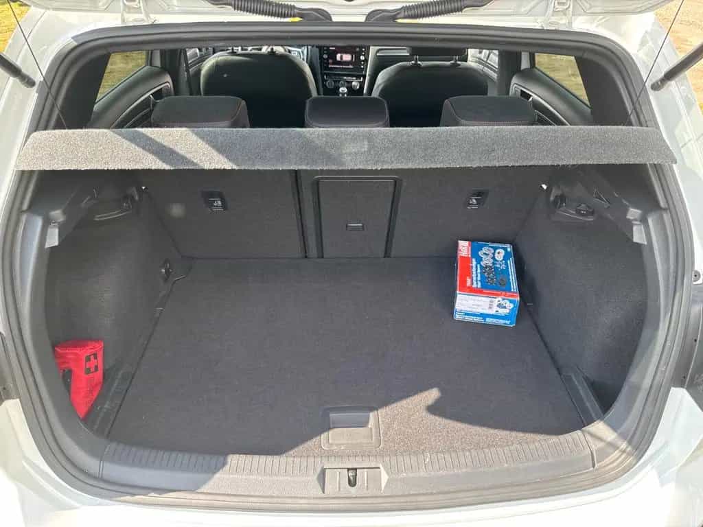 Volkswagen Golf VII GTI 6Gang ACC DIGITALTACHO LED AMBIENTE 07/2018-photo-11