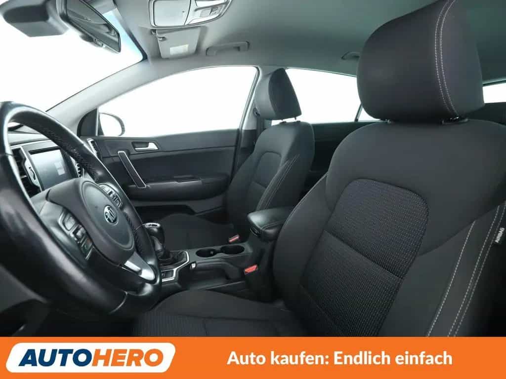 Kia Sportage 1.6 GDI Dream Team 2WD *NAV*TEMP*CAM* 08/2018-photo-9