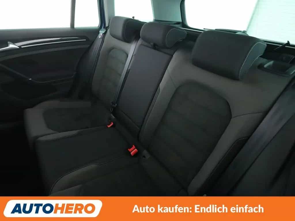Volkswagen Golf VII 1.5 TSI ACT Highline BM Aut.*NAVI*LED* 10/2019-photo-13
