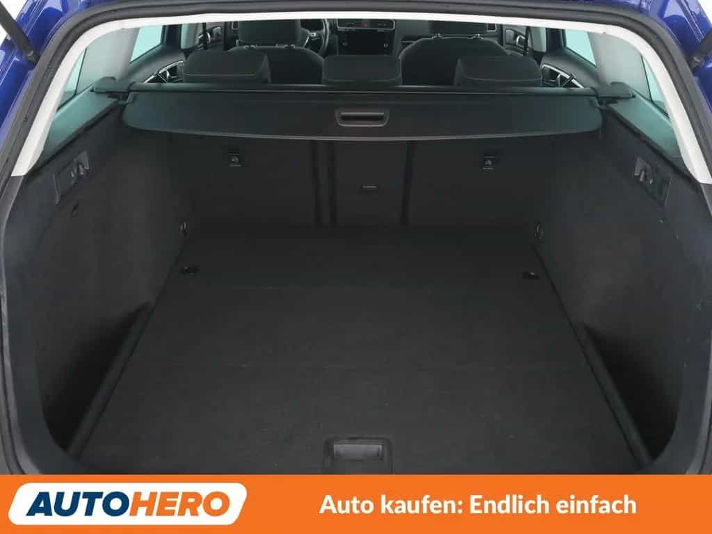 Volkswagen Golf VII 1.5 TSI ACT Highline BM Aut.*NAVI*LED* 10/2019-photo-17