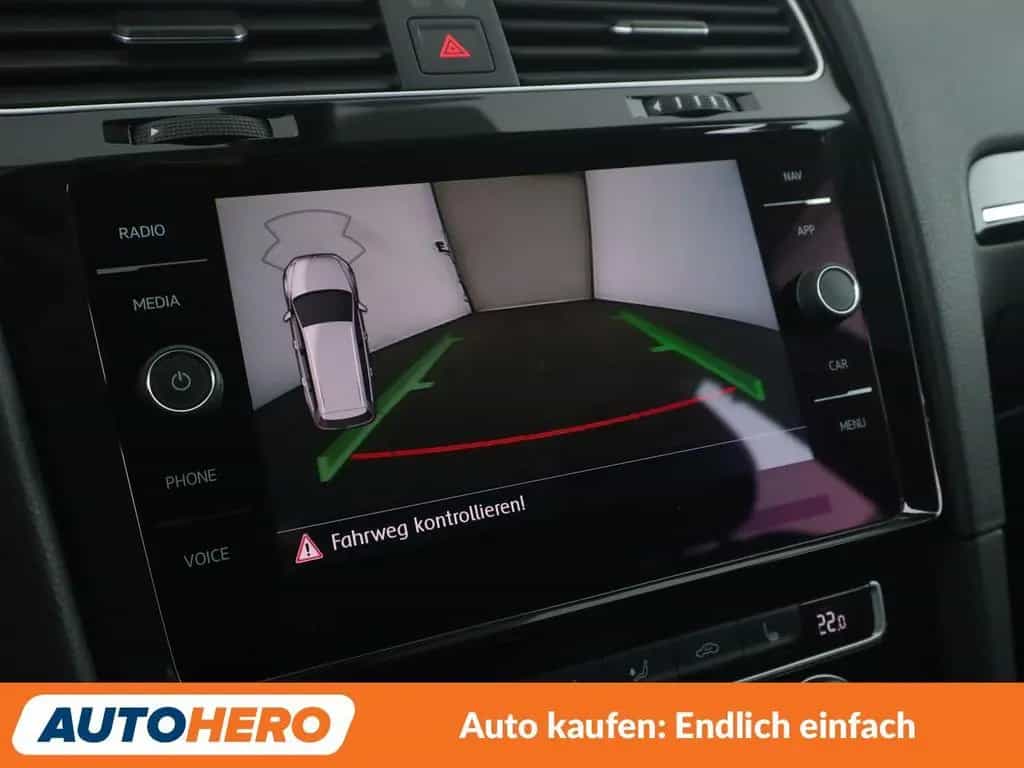 Volkswagen Golf VII 1.5 TSI ACT Highline BM Aut.*NAVI*LED* 10/2019-photo-24
