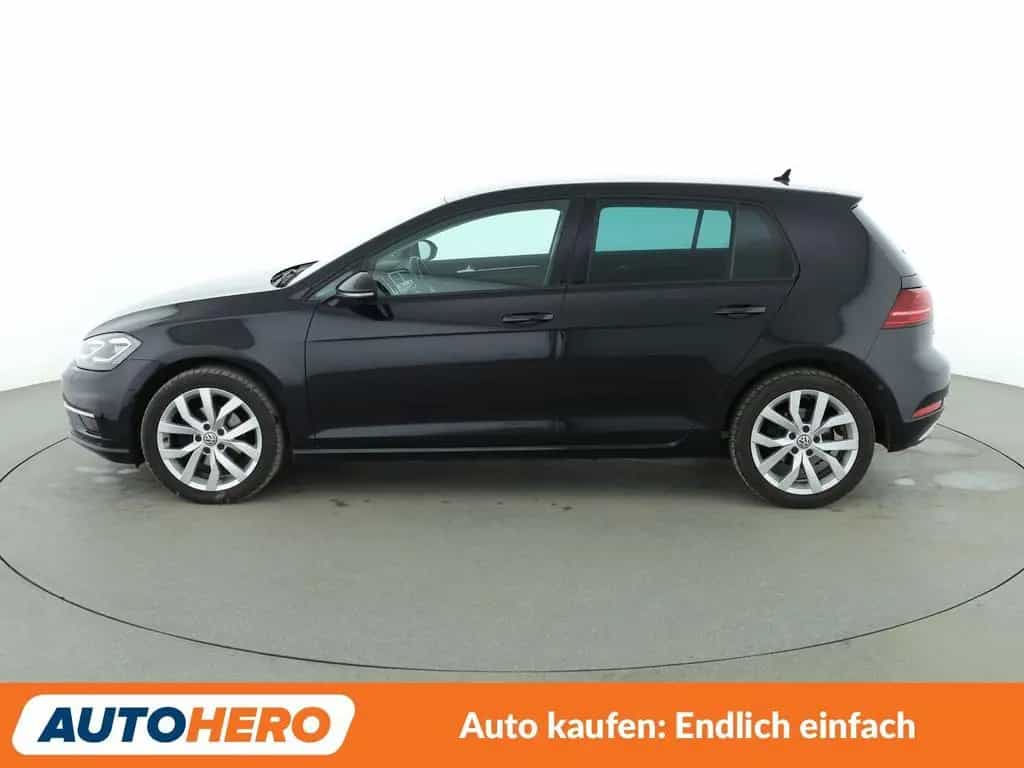 Volkswagen Golf VII 1.4 TSI Highline BMT Aut.*LED*ACC*PDC* 04/2017-photo-1
