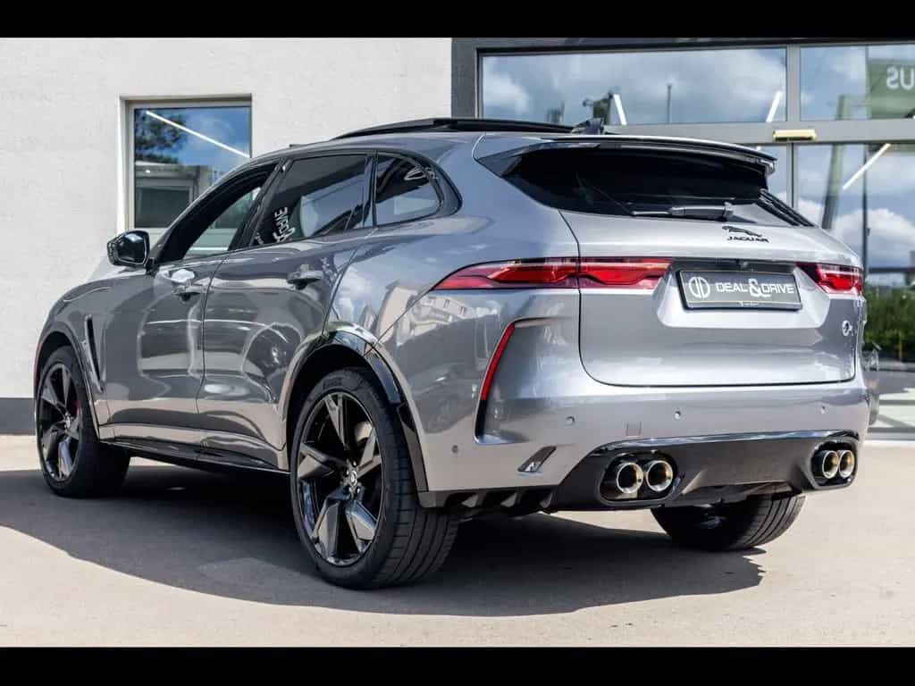 Jaguar F-Pace P550 SVR°WARRANTY 1/29°AHK°PANO°CARBON 01/2024-photo-2