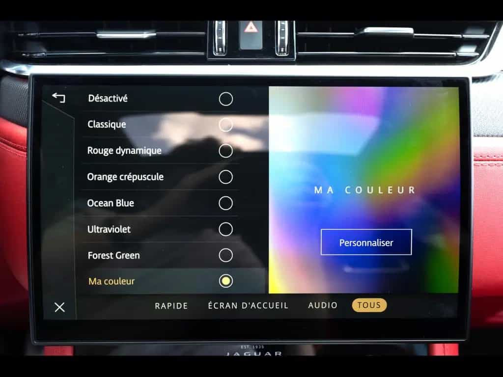 Jaguar F-Pace P550 SVR°WARRANTY 1/29°AHK°PANO°CARBON 01/2024-photo-23