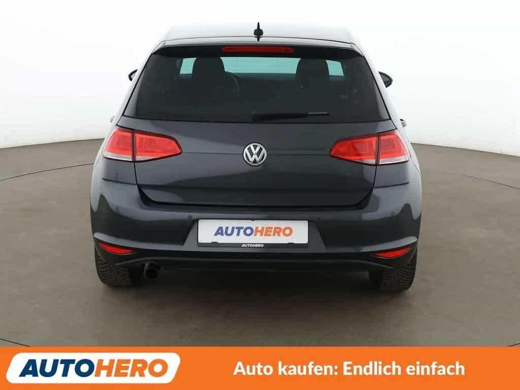 Volkswagen Golf VII 1.2 TSI Allstar BMT*NAVI*PDC*SHZ*KLIMA* 03/2016-photo-4