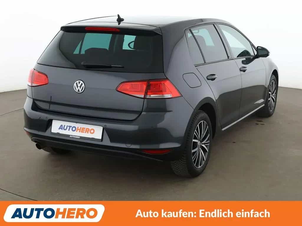 Volkswagen Golf VII 1.2 TSI Allstar BMT*NAVI*PDC*SHZ*KLIMA* 03/2016-photo-5