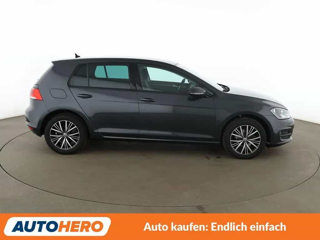 Volkswagen Golf VII 1.2 TSI Allstar BMT*NAVI*PDC*SHZ*KLIMA* 03/2016-photo-6