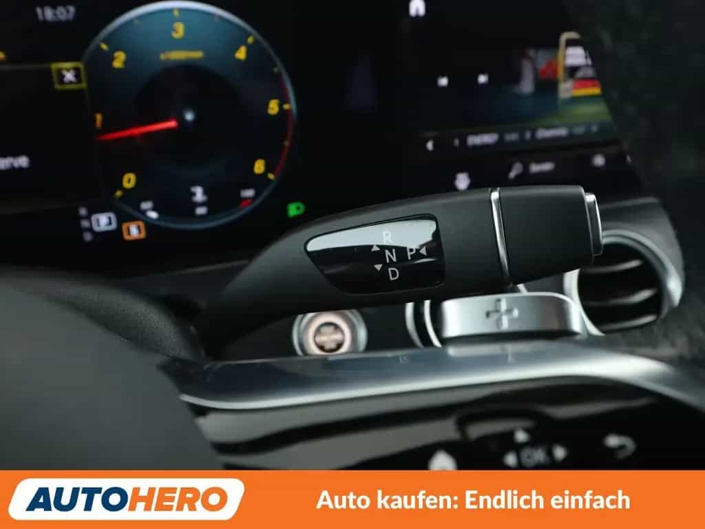 Mercedes-Benz E 200 d T AMG Line Aut.*NAV*TEMP*CAM*PDC*SHZ*ALU 02/2022-photo-28