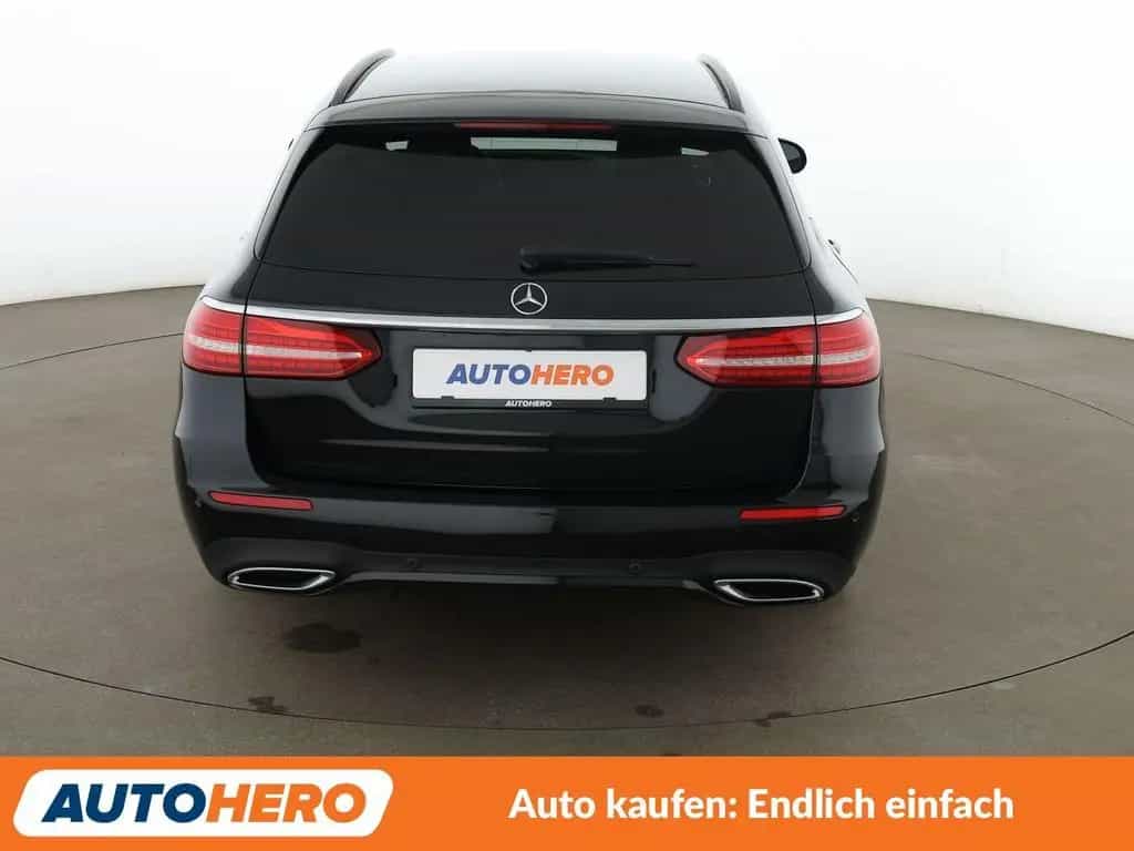 Mercedes-Benz E 200 d T AMG Line Aut.*NAV*TEMP*CAM*PDC*SHZ*ALU 02/2022-photo-4
