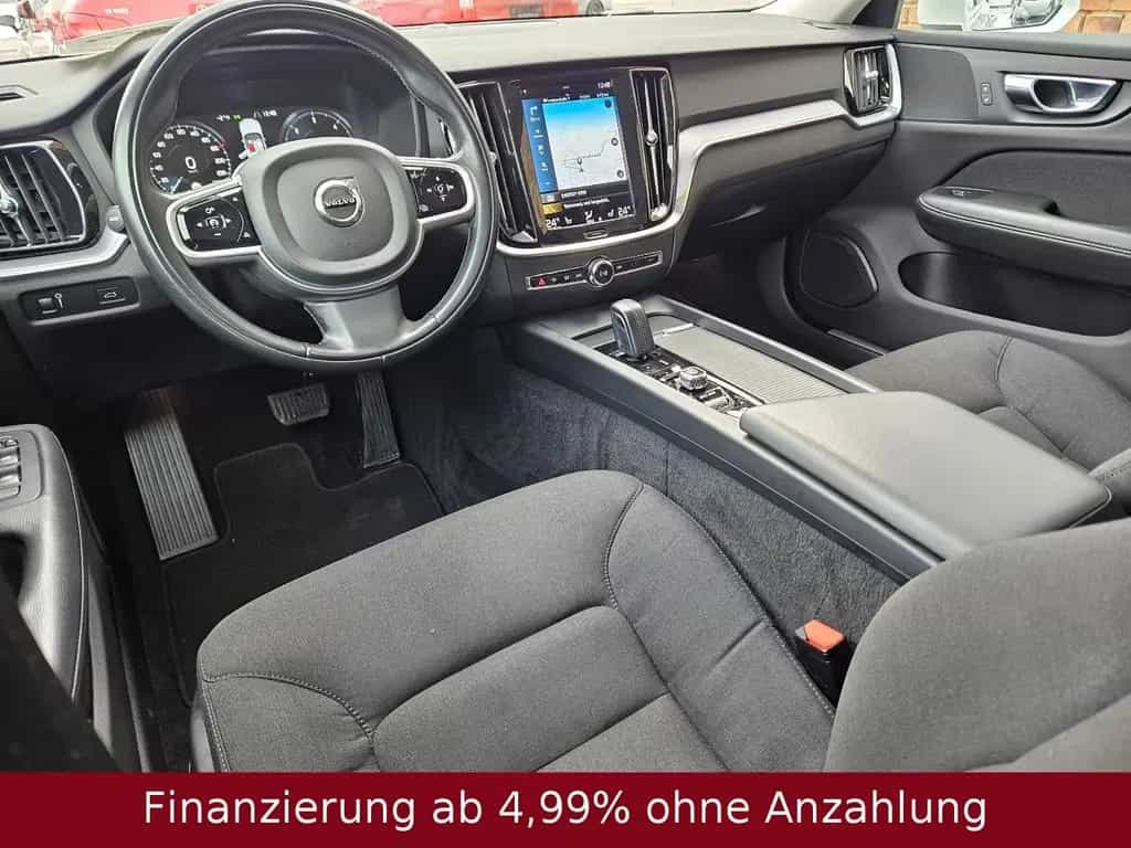 Volvo V60 Kombi 2.0 Momentum Pro | TüV neu 12/2020-photo-10