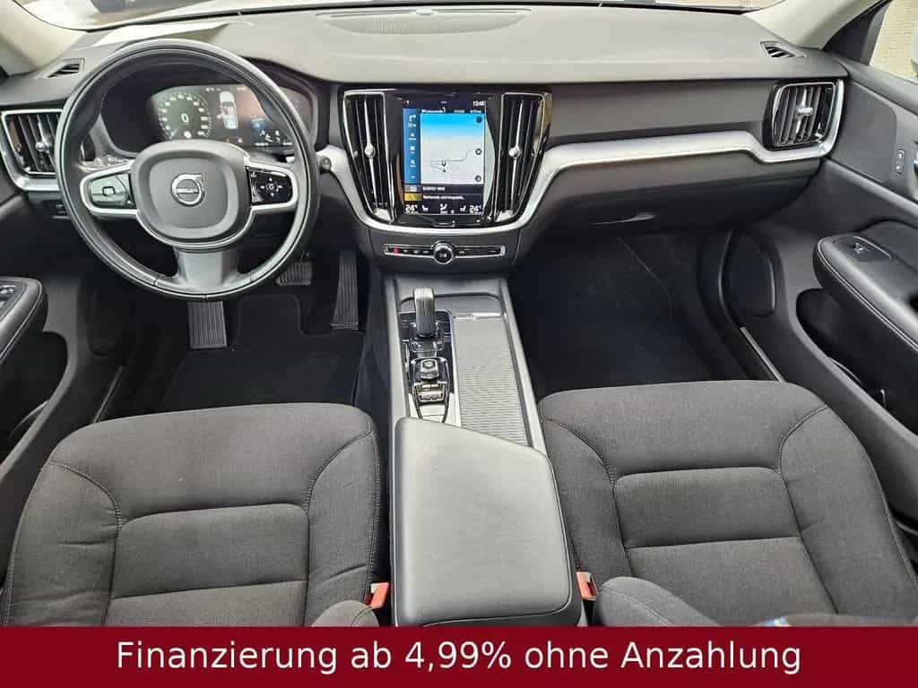 Volvo V60 Kombi 2.0 Momentum Pro | TüV neu 12/2020-photo-11