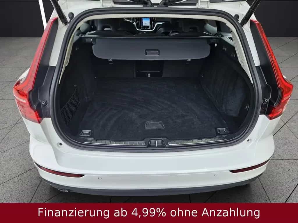 Volvo V60 Kombi 2.0 Momentum Pro | TüV neu 12/2020-photo-7