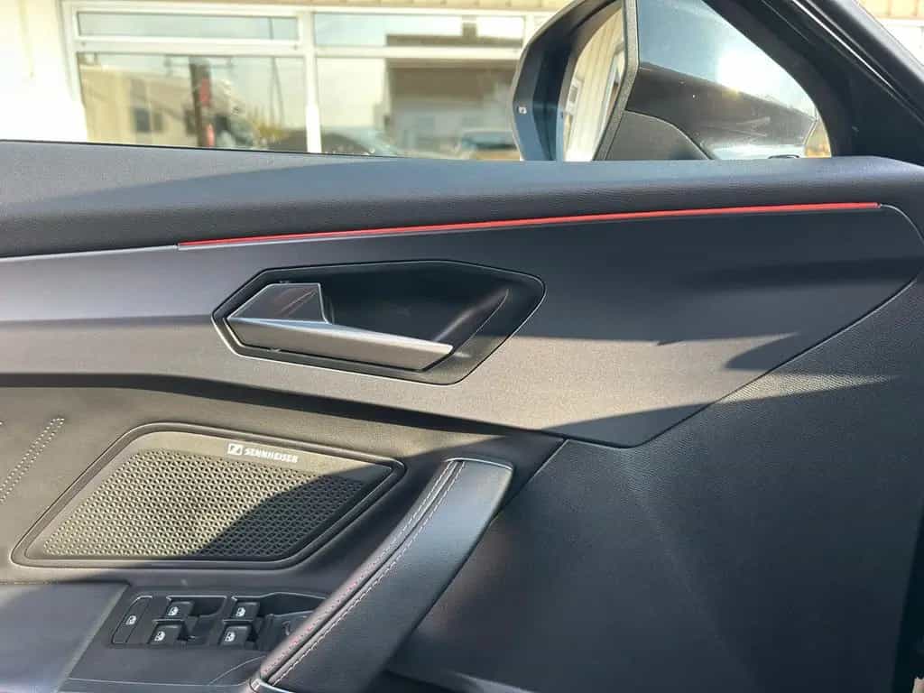 Cupra Formentor 1.5 eTSI *NAVI*SHZ*RFK*SENNHEISER* 12/2024-photo-15