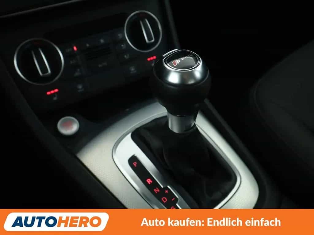 Audi Q3 1.4 TFSI ACT  Aut.*NAVI*XENON*TEMPO*PDC*SHZ* 08/2017-photo-25