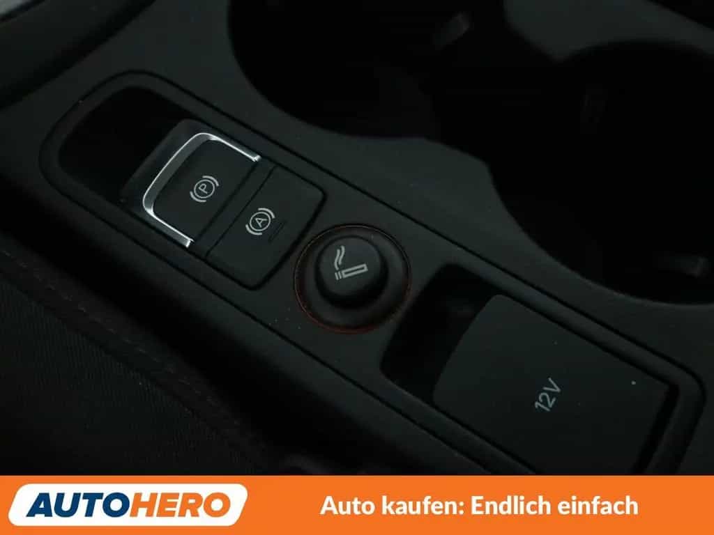 Audi Q3 1.4 TFSI ACT  Aut.*NAVI*XENON*TEMPO*PDC*SHZ* 08/2017-photo-26