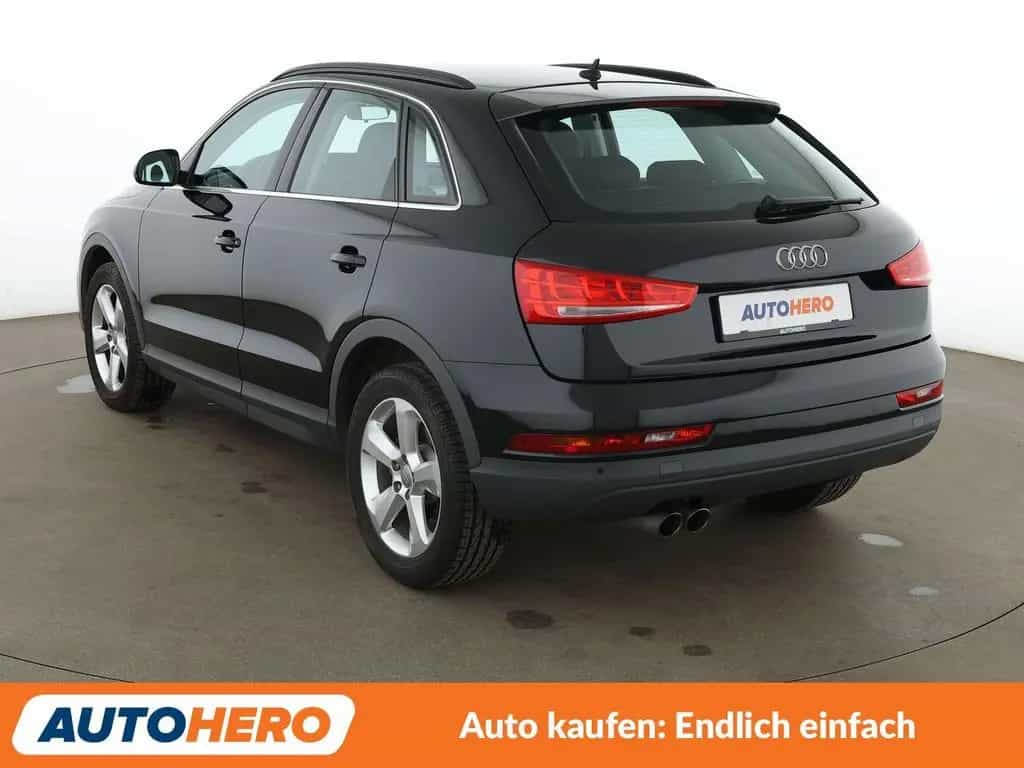 Audi Q3 1.4 TFSI ACT  Aut.*NAVI*XENON*TEMPO*PDC*SHZ* 08/2017-photo-3