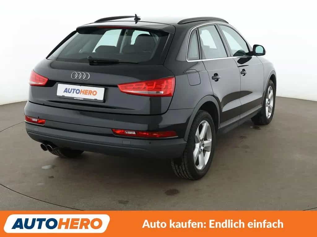 Audi Q3 1.4 TFSI ACT  Aut.*NAVI*XENON*TEMPO*PDC*SHZ* 08/2017-photo-5