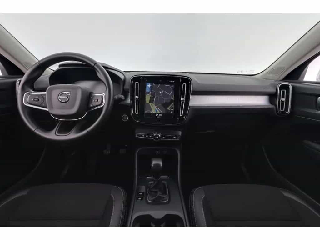 Volvo XC40 D3 Momentum Pro+LED+NAVI+VIRTUAL+PDC 06/2020-photo-9