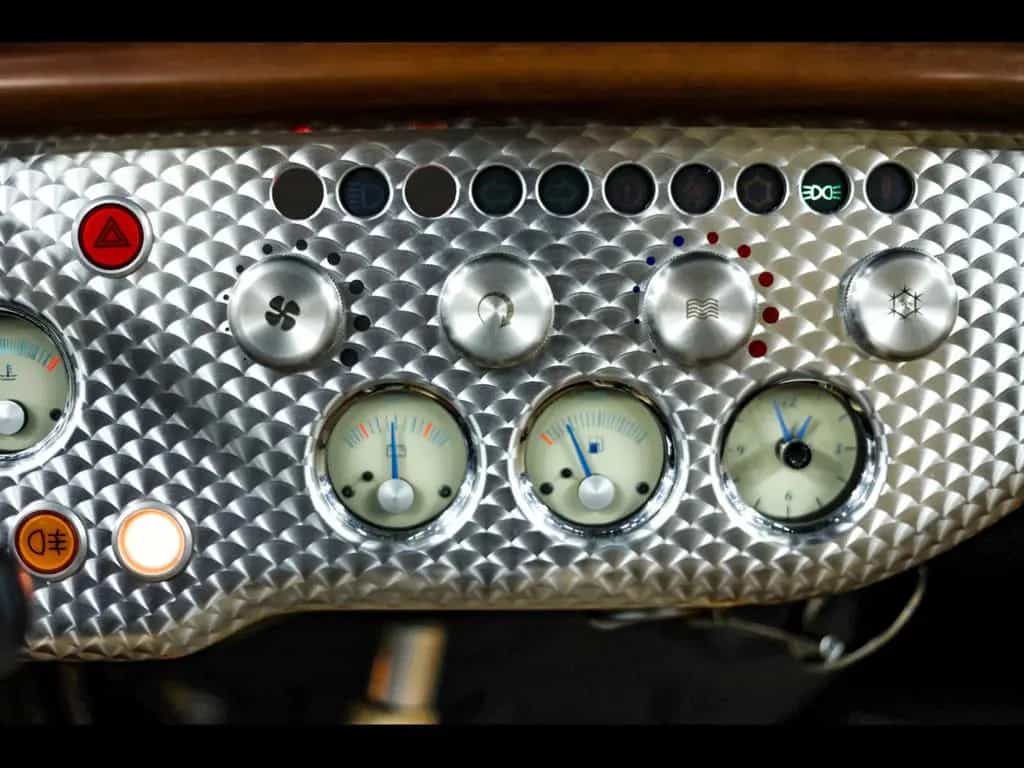 Morgan Aero 8 4.4 V8°MANUAL°ASTON MARTIN MENDIP BLUE°18 03/2004-photo-17