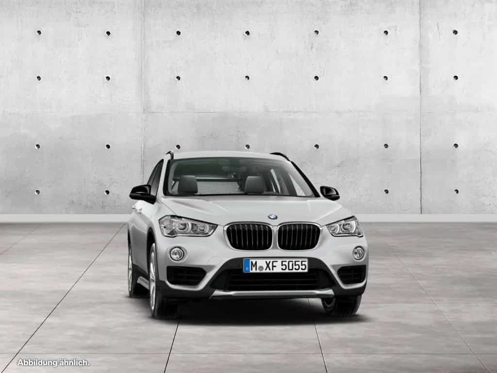 BMW X1 sDrive18d Sport Line "AHK Navi Head-Up HiFi 1 02/2019-photo-10