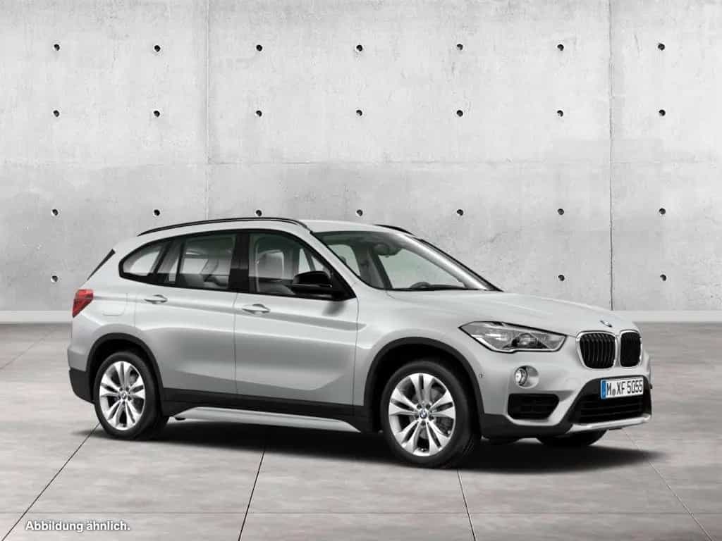 BMW X1 sDrive18d Sport Line "AHK Navi Head-Up HiFi 1 02/2019-photo-9