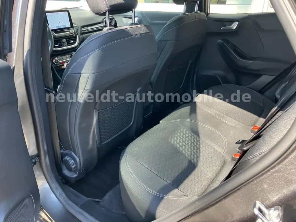 Ford Puma 1,0 EcoBoost Titanium LED 02/2020-photo-11