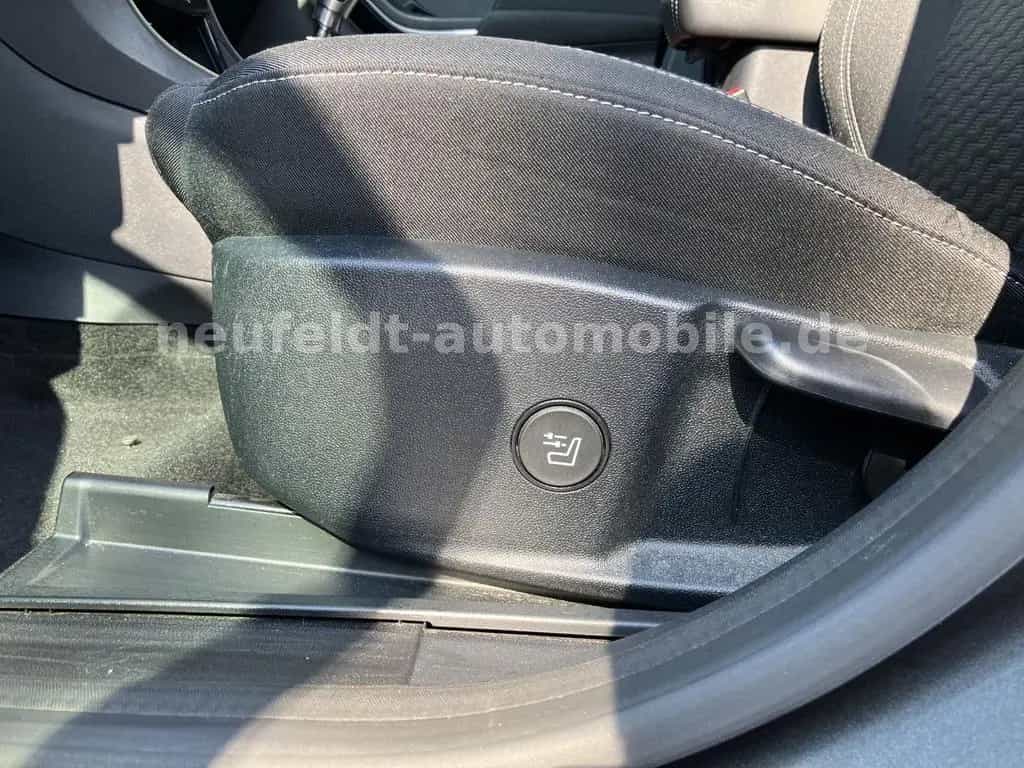 Ford Puma 1,0 EcoBoost Titanium LED 02/2020-photo-18