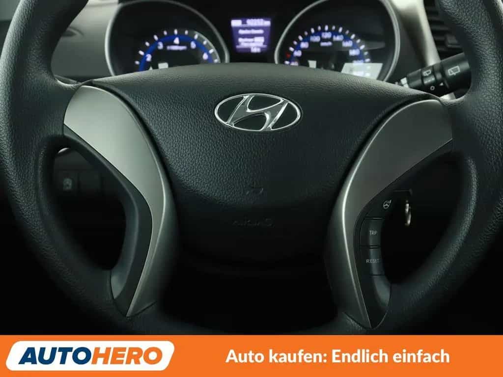 Hyundai i30 1.4 Classic Blue *KLIMA*GARANTIE*START/STOP* 05/2017-photo-18