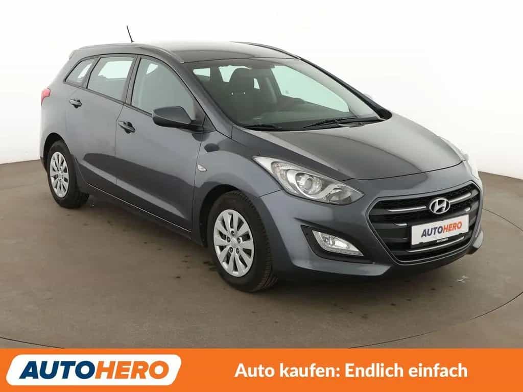 Hyundai i30 1.4 Classic Blue *KLIMA*GARANTIE*START/STOP* 05/2017-photo-7