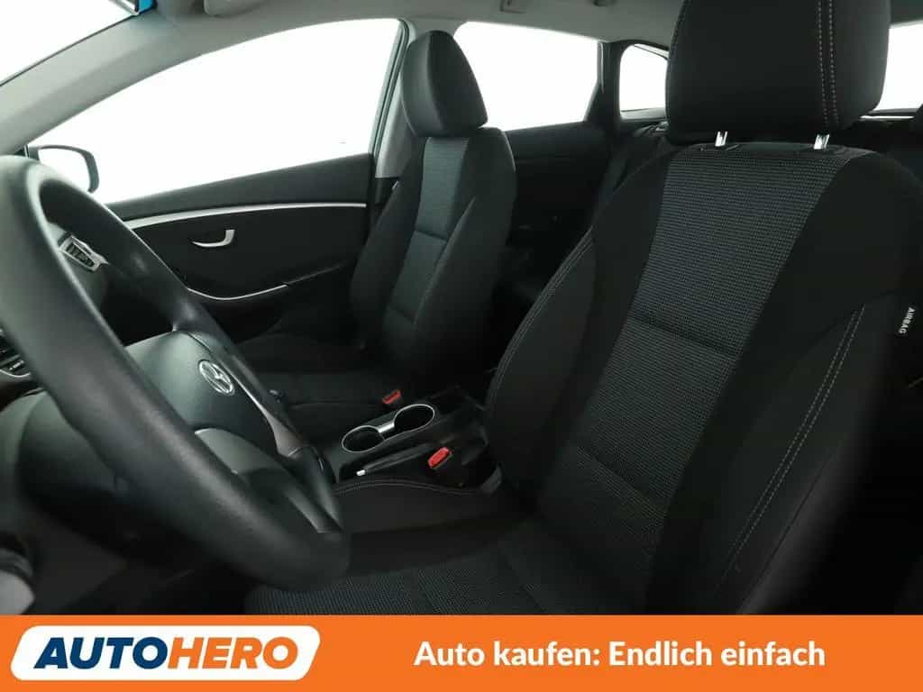 Hyundai i30 1.4 Classic Blue *KLIMA*GARANTIE*START/STOP* 05/2017-photo-9
