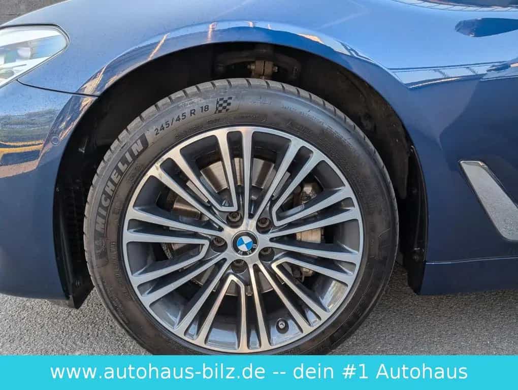 BMW 5 Series 530i Touring xDrive Sport Line*Hud*Business*Lede 10/2018-photo-23