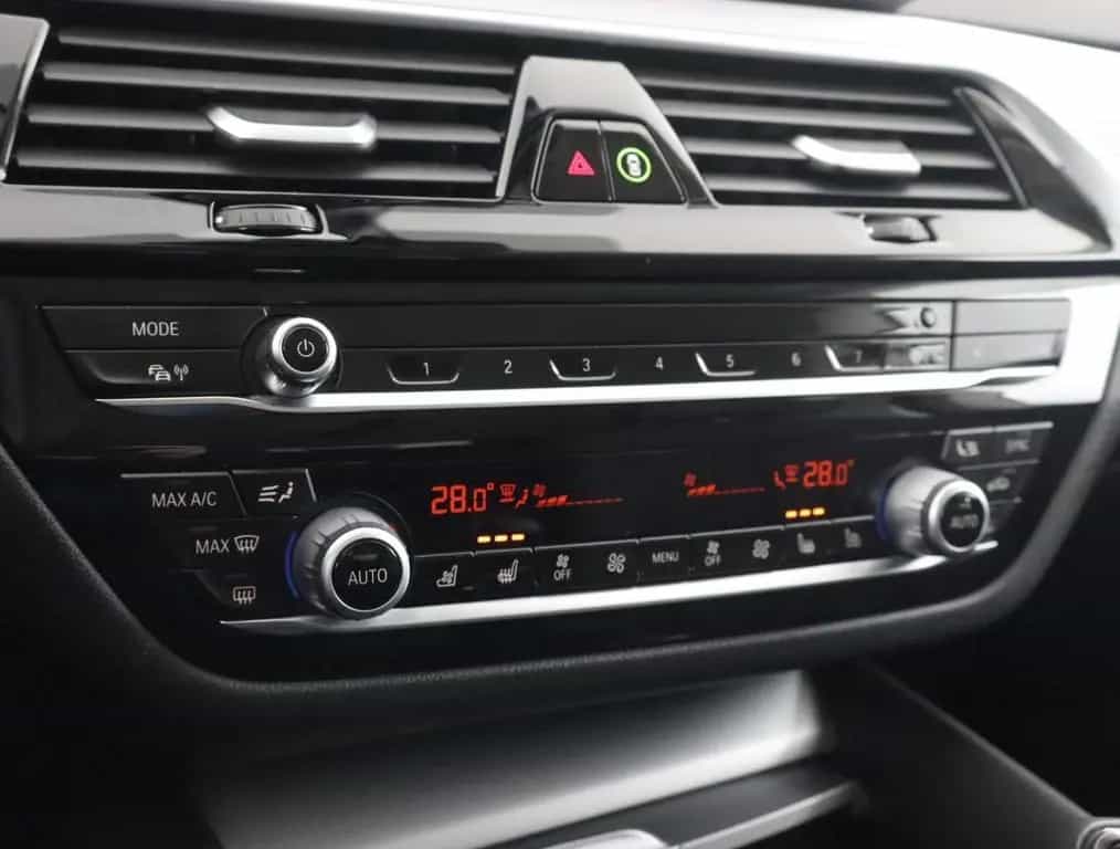 BMW 630 Gran Turismo 630i Gran Turismo Sitzklima+Memory+360*Kamera 07/2020-photo-20