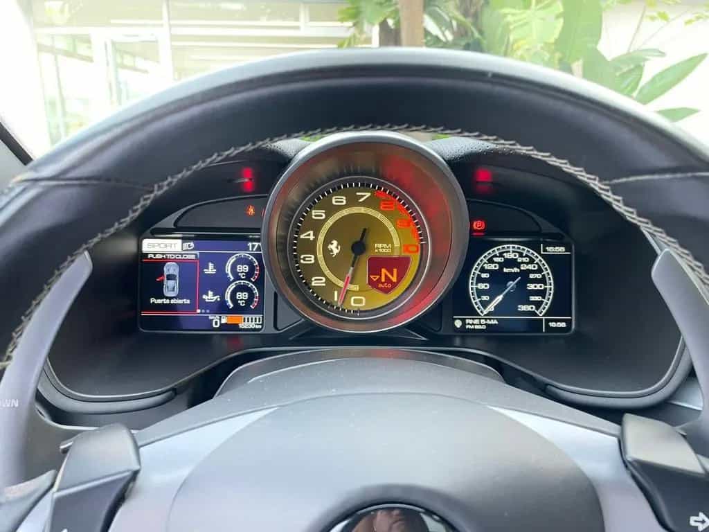 Ferrari Portofino V8 12/2019-photo-13