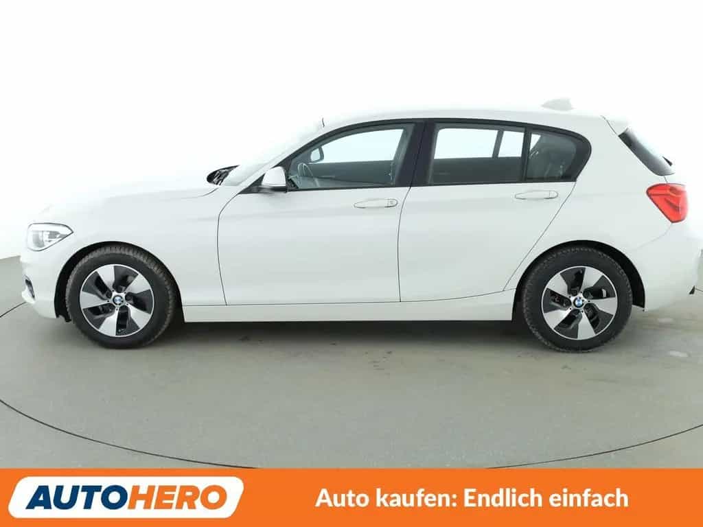 BMW 118 i Sport Line Aut.*NAVI*LED*TEMPO*PDC*SHZ* 06/2019-photo-2