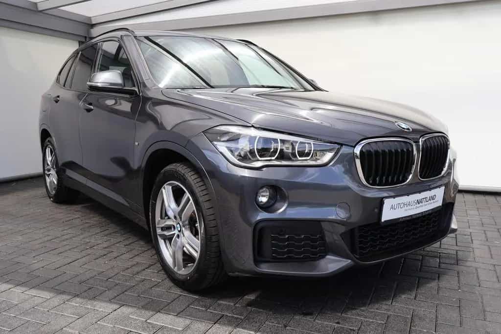 BMW X1 xDrive 20 d M Sportpaket Pano Leder LED Navi 09/2018-photo-1