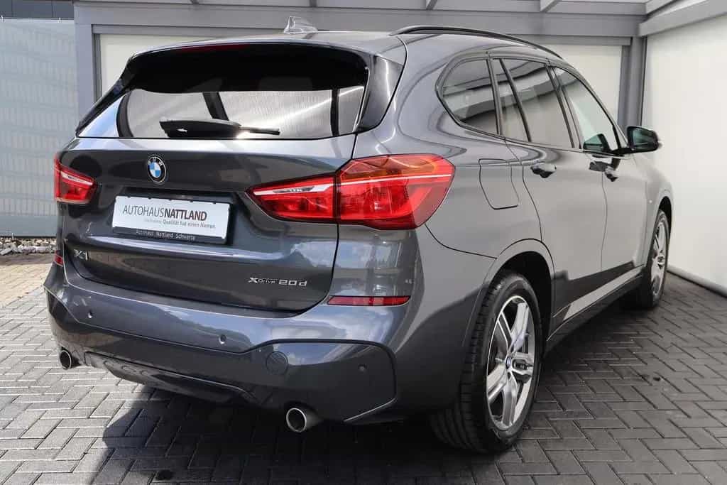 BMW X1 xDrive 20 d M Sportpaket Pano Leder LED Navi 09/2018-photo-6